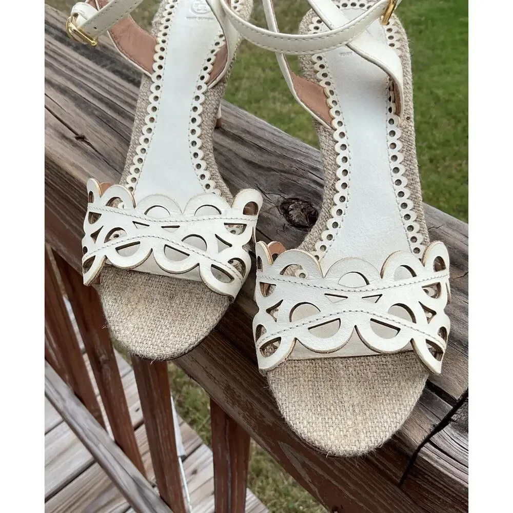 Tory Burch Women 8.5 Raffia Peep Toe Slingback Stiletto Heels Ivory Laser Cut